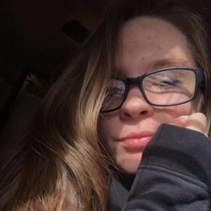 Meet your Posher, Kylee